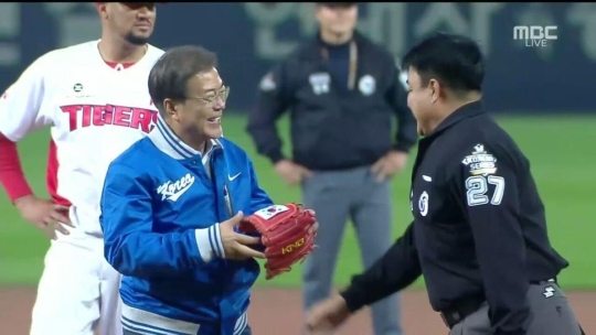 0002384241_001_20171025184515982