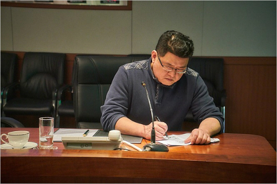 20171211190355309659