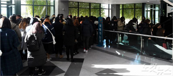 20171219132405913782_0_795_352