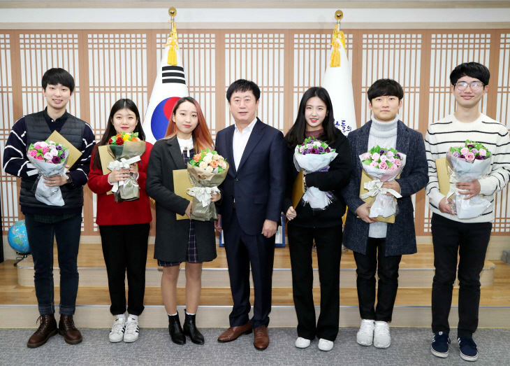 20일 경전철 서포터즈 활동 우수지 표창수여식8