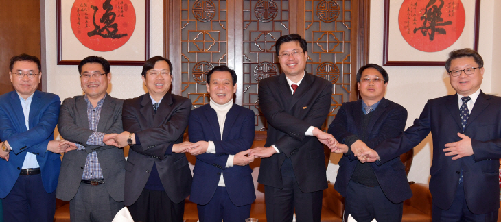 광주칭화대 양뗀거 학과장과 만찬