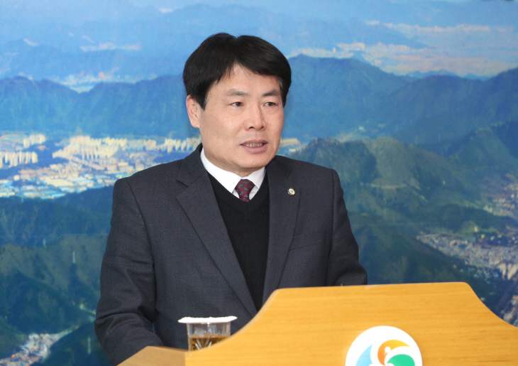 김응규 경제국장