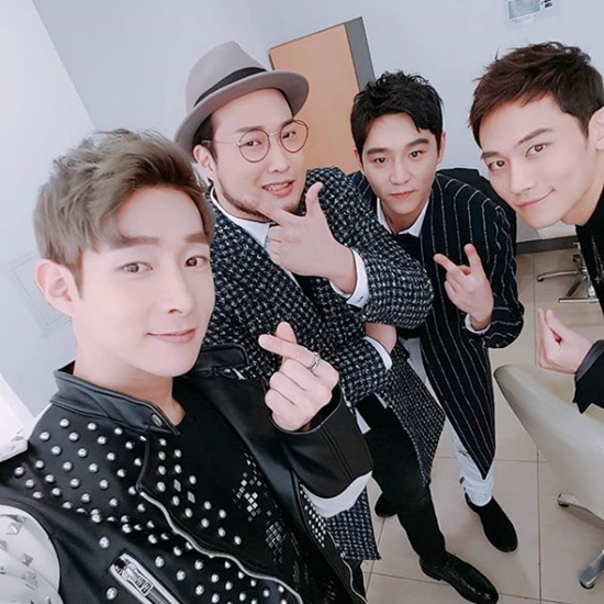 Screenshot 2018-02-12 at 02