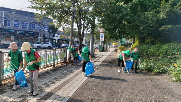 <b>파주</b>시 탄현면, 추석 앞두고 일제 대<b>청소</b> 실시