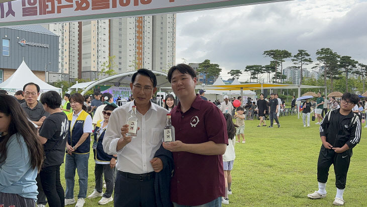 충청도 대학생들이 만든 전통주 '그려', 추석 연휴 매진 돌풍 - 뉴스 썸네일 이미지