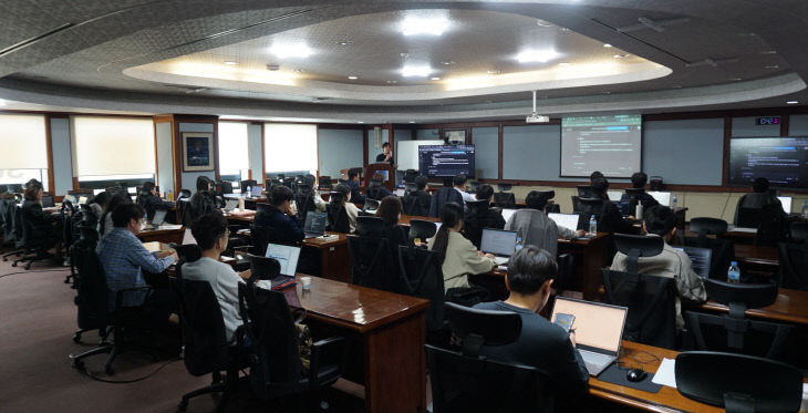 AI 교육수요 커진 지역기업들… 경제단체들 잇단 지원사격
