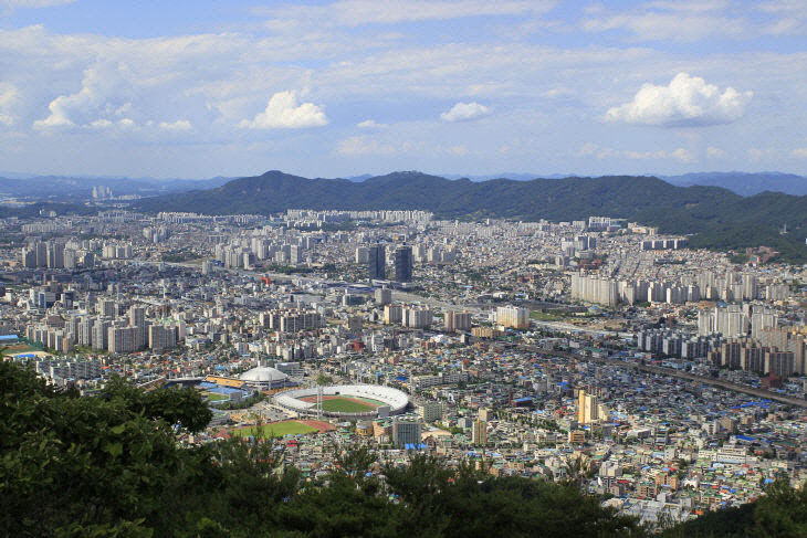 "지우고, 살리고..." 수장 바뀐 대전 3개 자치구 전임 정책 대수술 - 뉴스 썸네일 이미지